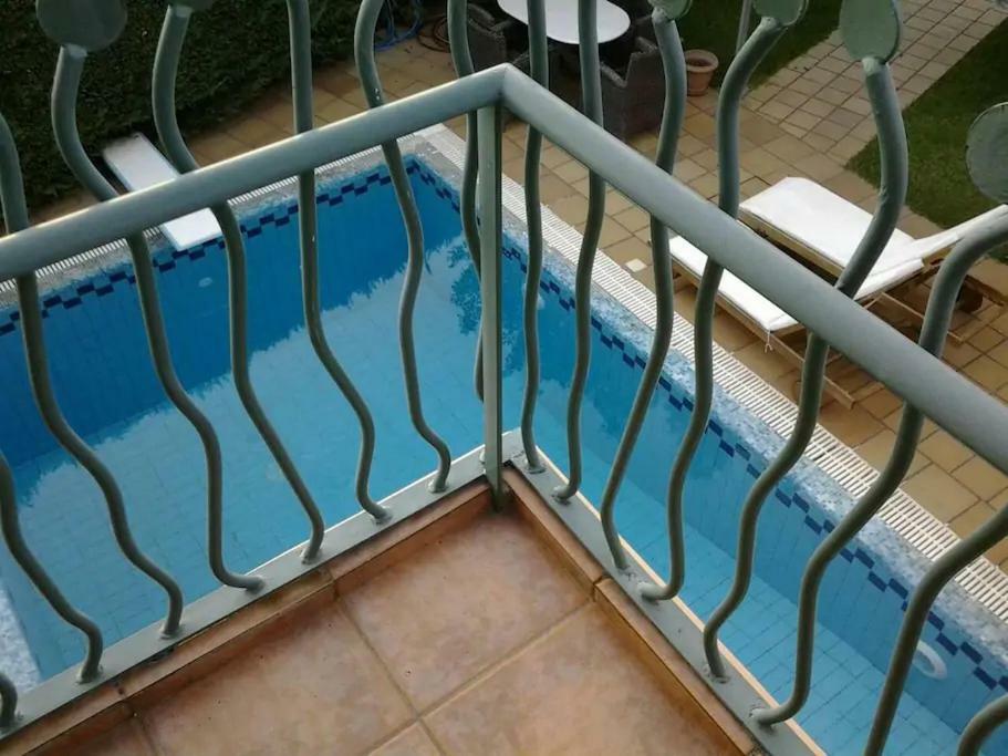 4-Seasons Pool Villa Near Meteora Трикала Экстерьер фото