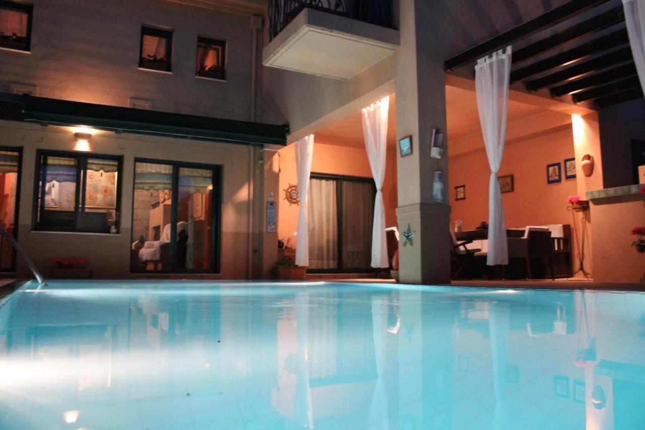 4-Seasons Pool Villa Near Meteora Трикала Экстерьер фото